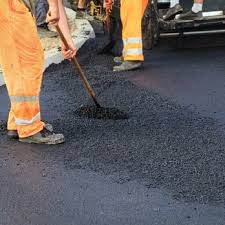 Why Choose Us For All Your Driveway Paving Needs in New Baltimore, MI?